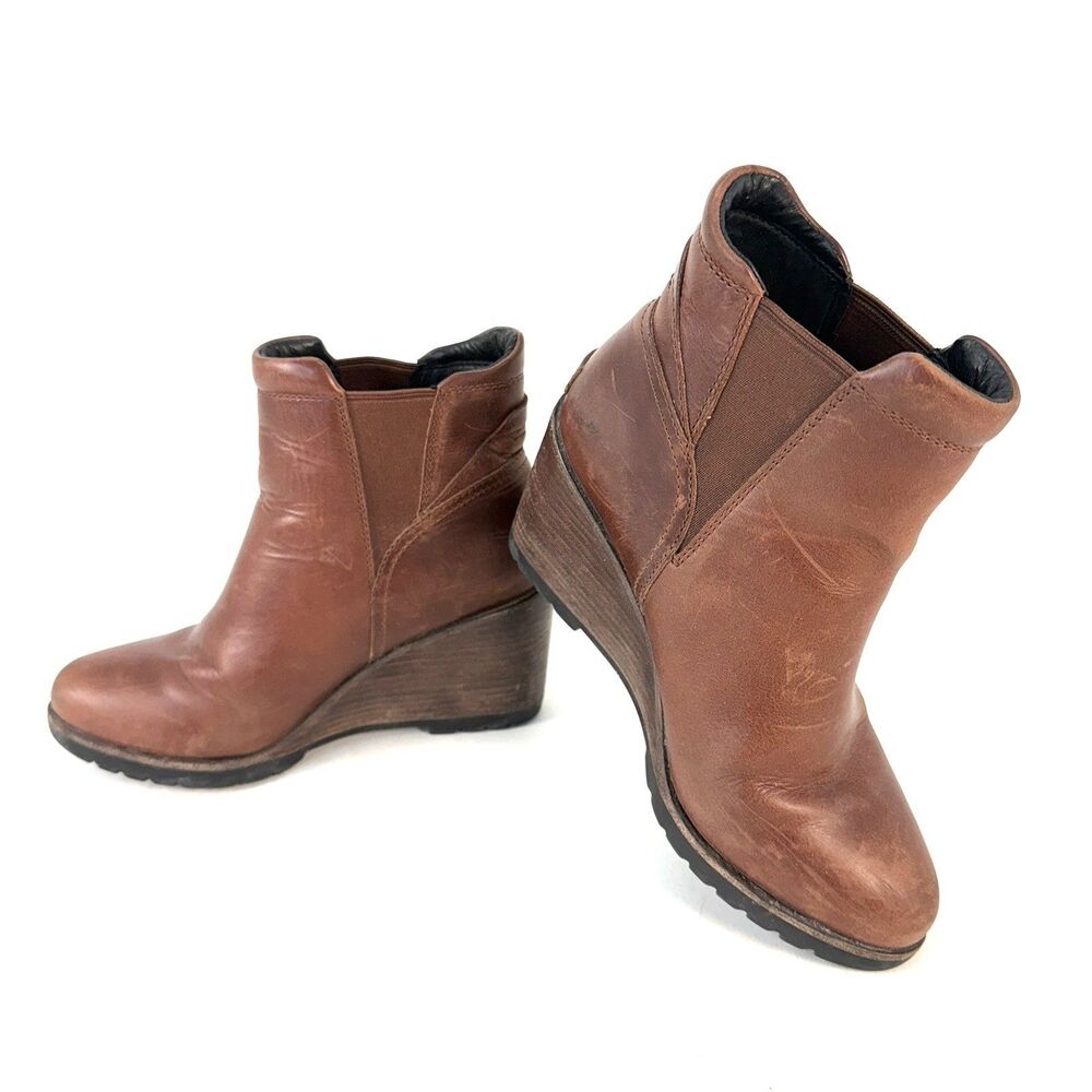 Sorel After Hours Chelsea Boots Size 8 Leather Wedge Brown Classic Timeless